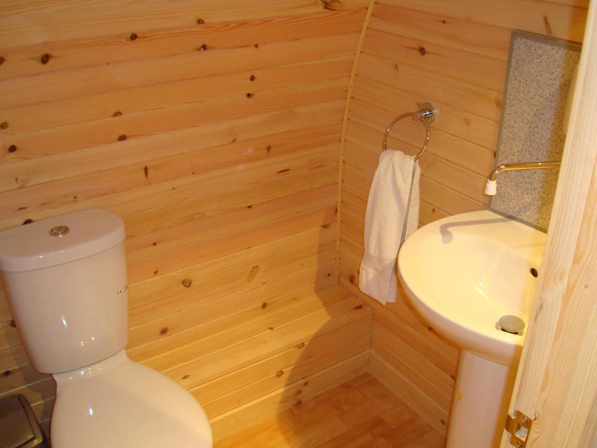 Glamping Hut - By The Way Campsite Tyndrum Ngoại thất bức ảnh